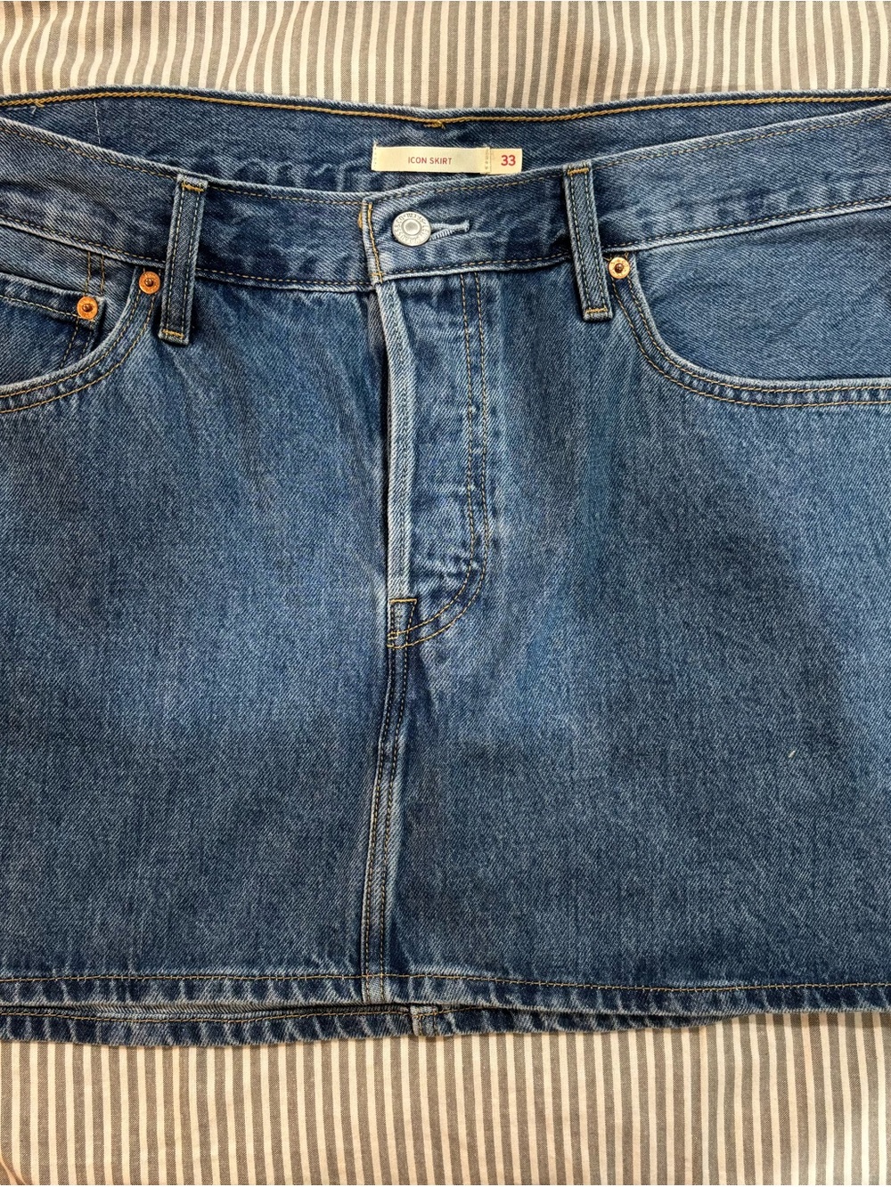 Levi's Icon Denim Mini Skirt